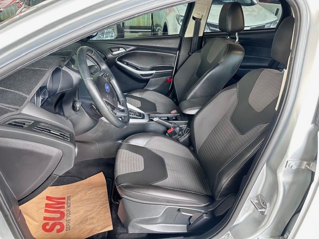 YES認證車 旗艦型 I-KEY+摸門 天窗 HID頭燈 恆溫空調 盲點偵測 CARPLAY 5大系統可保固2年5萬公里  第6張相片