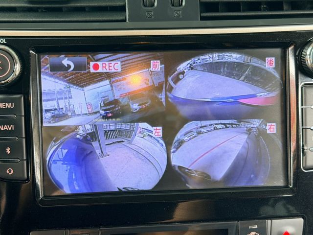 YES認證車 頂級旗艦版 小改款 超低里程 原廠保養 I-KEY 360環景CARPLAY 後座出風口可保固2年5萬公里  第17張相片