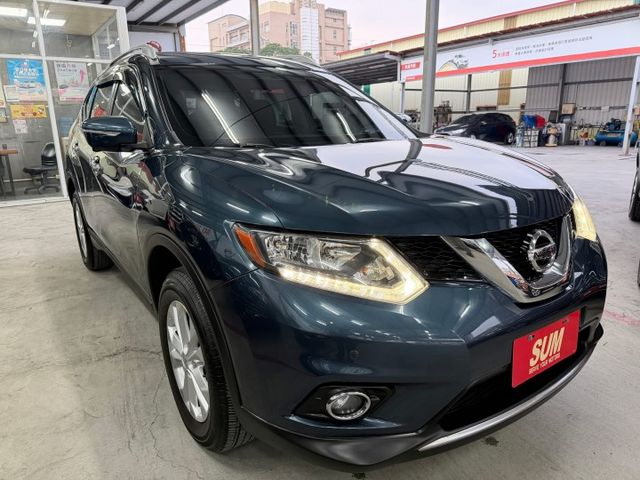 YES認證車 頂級旗艦版 原廠保養 IKEY+摸門 環景360 盲點偵測系統 可保固5大系統2年5萬公里  第3張相片