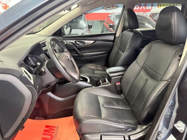 YES認證車 頂級旗艦版 原廠保養 IKEY+摸門 環景360 盲點偵測系統 可保固5大系統2年5萬公里  第6張相片