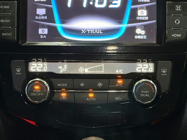 YES認證車 頂級旗艦版 原廠保養 IKEY+摸門 環景360 盲點偵測系統 可保固5大系統2年5萬公里  第12張相片