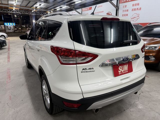 YES認證車 旗艦版 4WD 全景天窗 腳踢尾門 免鑰啟動 真皮電動座椅 大滿配 車況優 可保固 歡迎賞車試乘  第5張相片