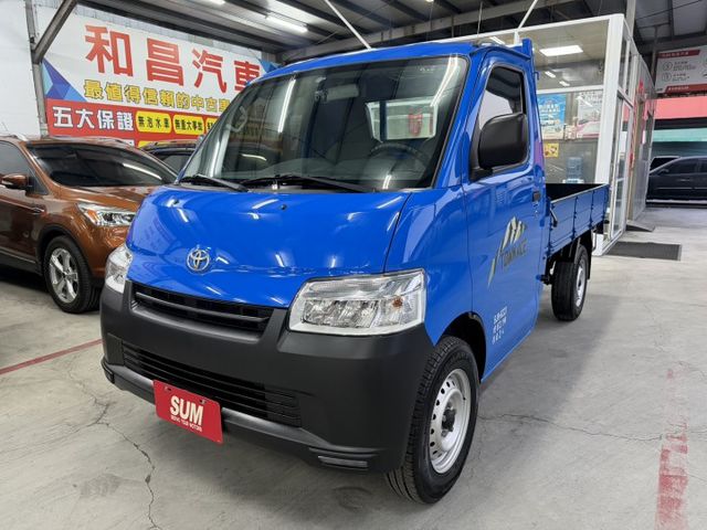 YES認證車 100%原鈑件 一手車買回 低里程(僅跑2萬7) 原廠保養 可保固2年5萬公里 歡迎賞車試乘  第1張相片