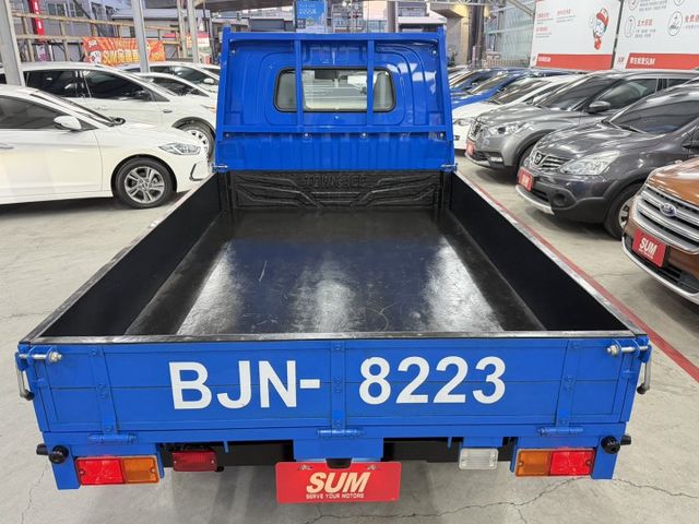 YES認證車 100%原鈑件 一手車買回 低里程(僅跑2萬7) 原廠保養 可保固2年5萬公里 歡迎賞車試乘  第7張相片