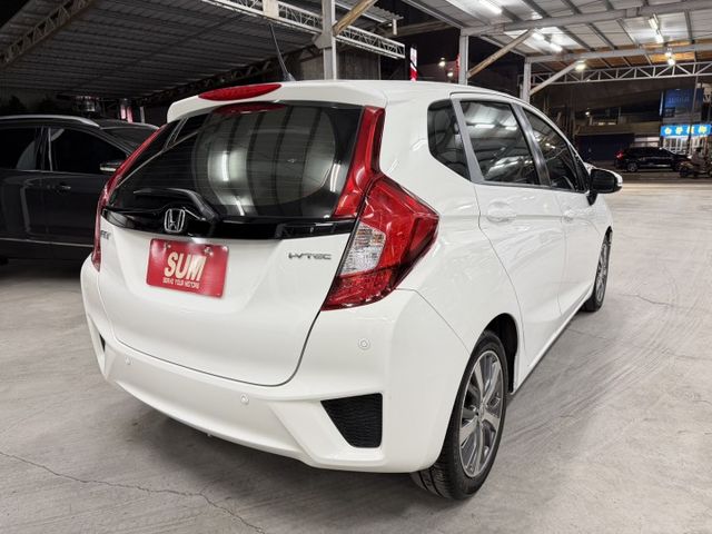 YES認證車 100%原鈑件 全程原廠保養(附工單) 頂級S版 超低里程(1年僅跑6千多) 可保固5大系統1年2萬公里  第5張相片