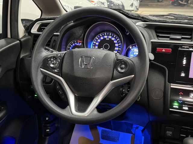 YES認證車 100%原鈑件 全程原廠保養(附工單) 頂級S版 超低里程(1年僅跑6千多) 可保固5大系統1年2萬公里  第12張相片