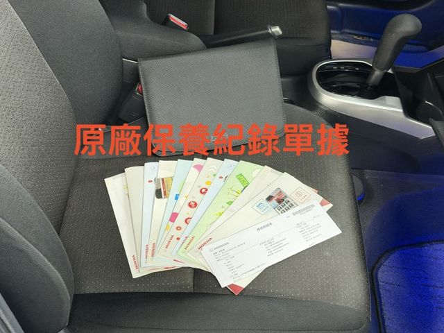YES認證車 100%原鈑件 全程原廠保養(附工單) 頂級S版 超低里程(1年僅跑6千多) 可保固5大系統1年2萬公里  第15張相片