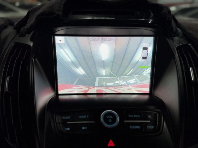 YES認證車 100%原鈑件 旗艦版  原廠保養 全景天窗 IKEY+摸門 雙區恆溫 電尾門 可保固5大系統2年5萬公里  第18張相片