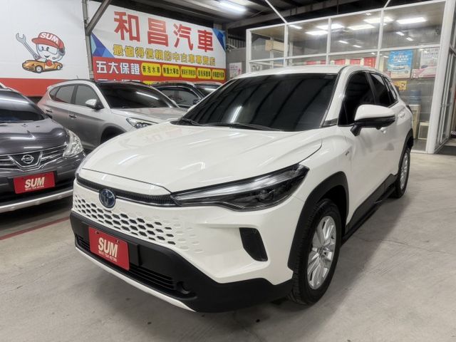YES認證車 100%原鈑件 一手車買回 尊爵版 小改款 全數位儀錶 鋰電池 盲點偵測 全速域 環景360  第1張相片