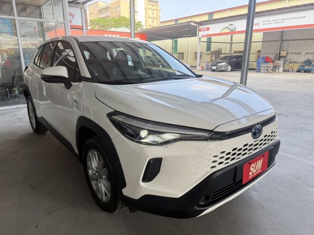 YES認證車 100%原鈑件 一手車 油電版 小改款 新車頭 鋰電池 ACC全速域 全車原廠保固至2030.03.24  第4張相片