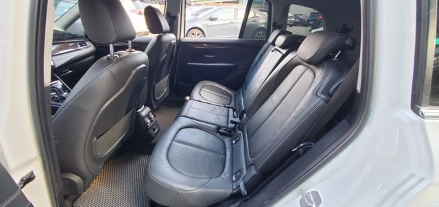 2 SERIES GRAN TOURER  第6張相片