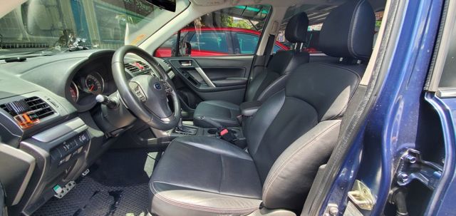 FORESTER  第5張相片