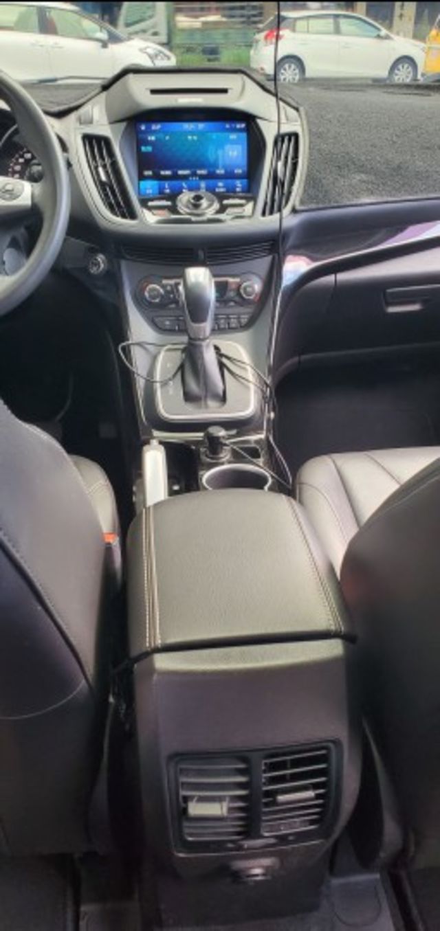 KUGA  第9張相片