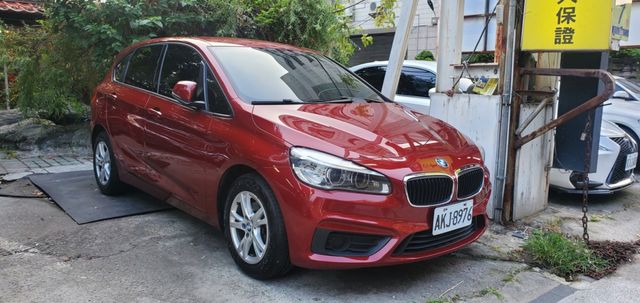 2 SERIES ACTIVE TOURER  第2張相片