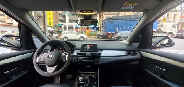 2 SERIES ACTIVE TOURER  第7張相片