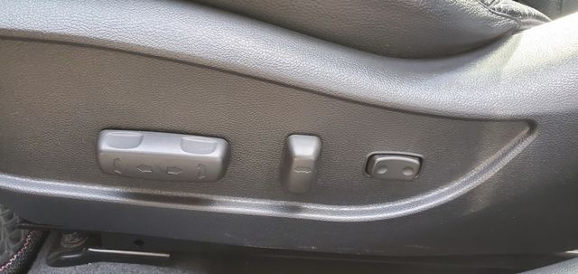 ELANTRA  第10張相片