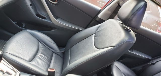 ELANTRA  第16張相片