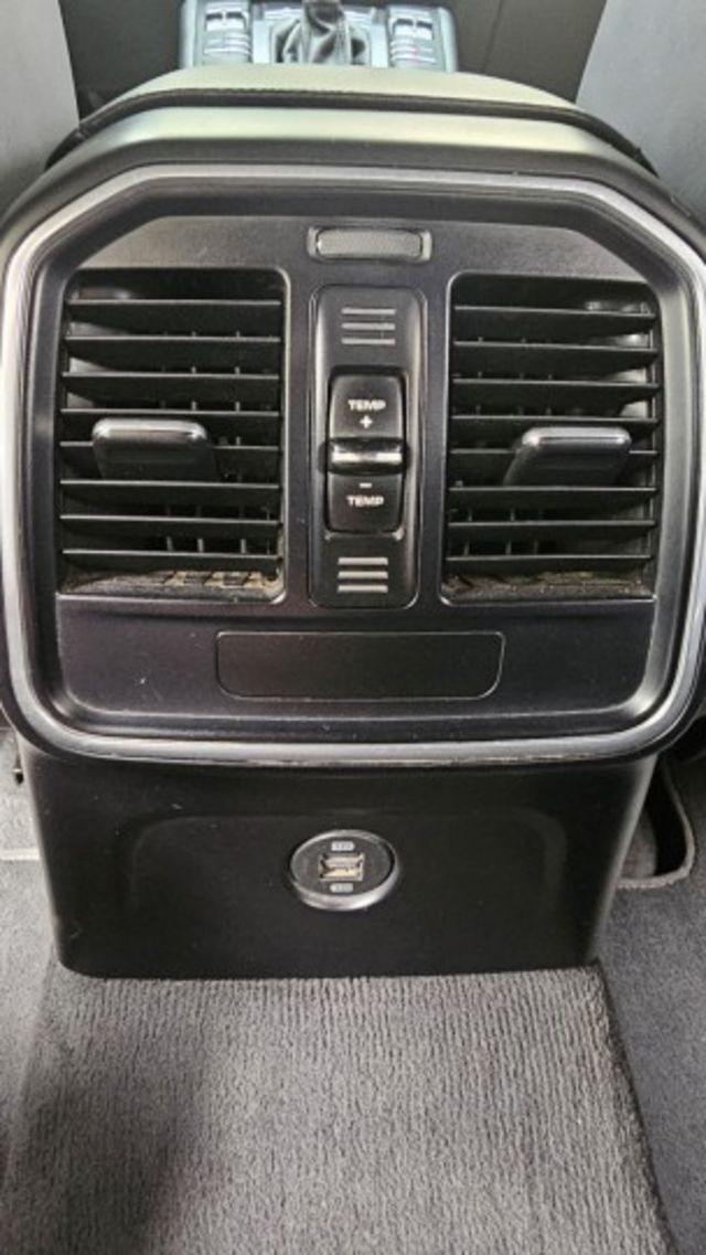 MACAN  第10張相片