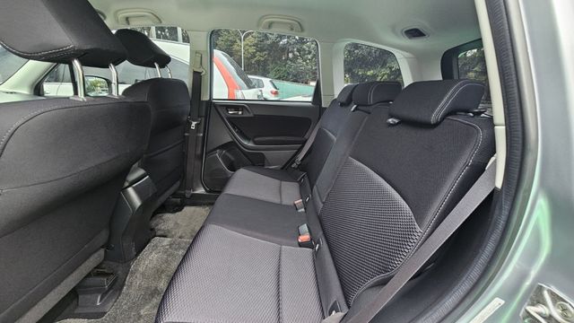 FORESTER  第7張相片