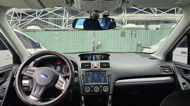FORESTER  第8張相片