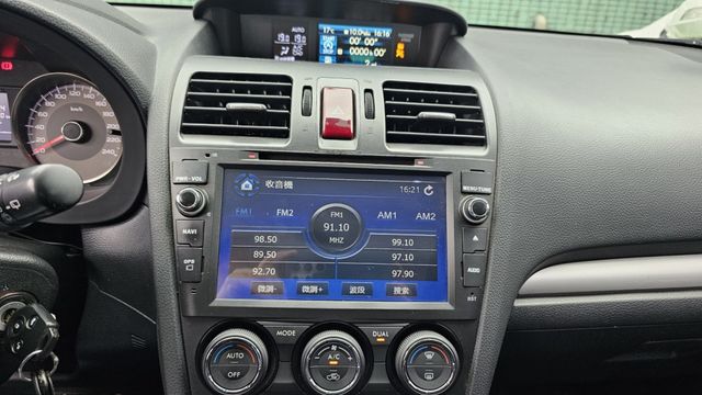 FORESTER  第12張相片