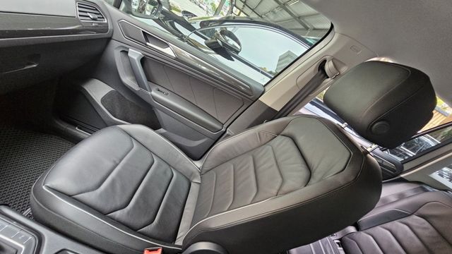 TIGUAN  第18張相片