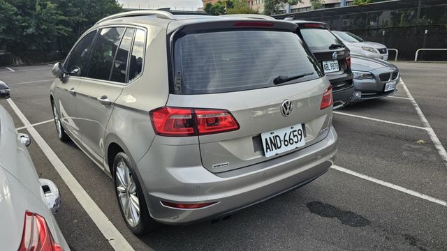 GOLF SPORTSVAN  第5張相片