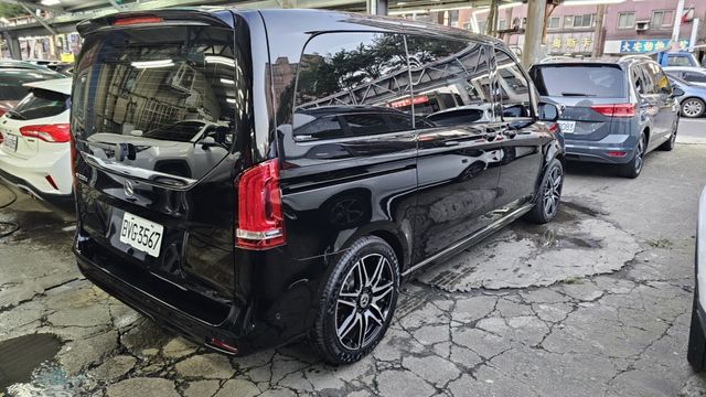 V-CLASS W447  第4張相片