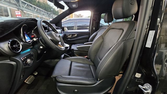 V-CLASS W447  第5張相片
