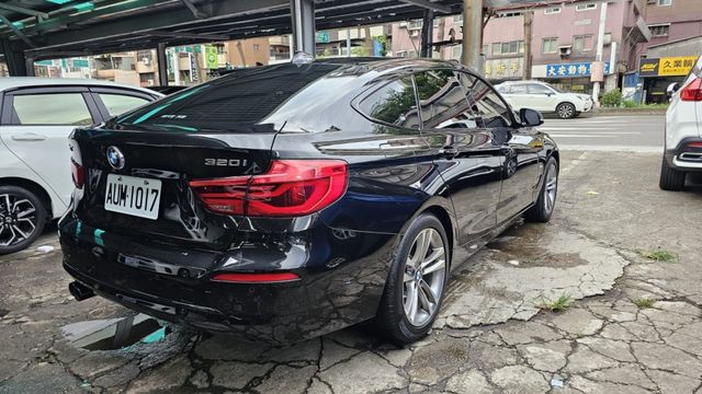3 SERIES GRAN TURISMO F34  第5張相片