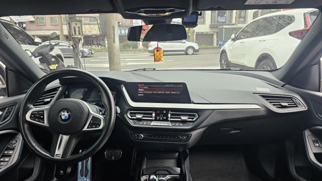 2 SERIES GRAN COUPE  第8張相片