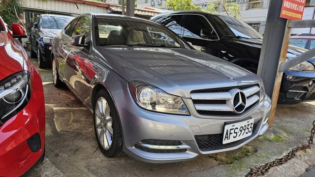 C-CLASS COUPE C204  第2張相片