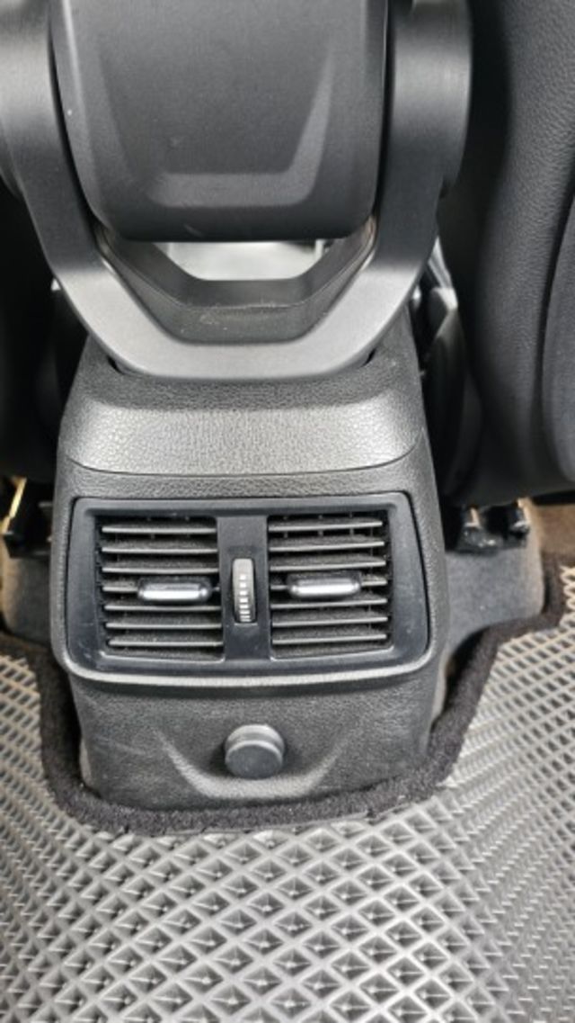 2 SERIES ACTIVE TOURER  第9張相片
