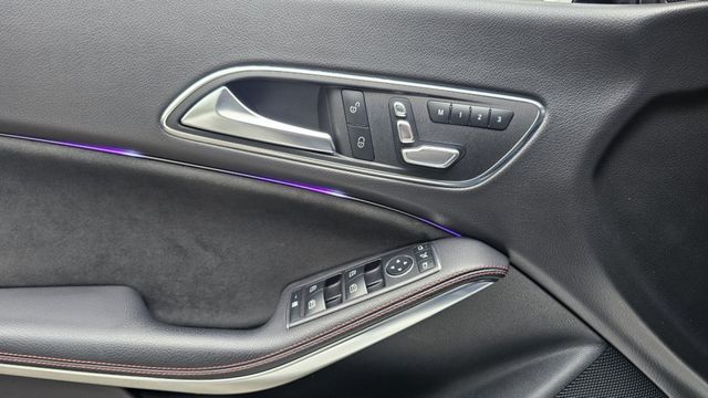 CLA-CLASS  第11張相片