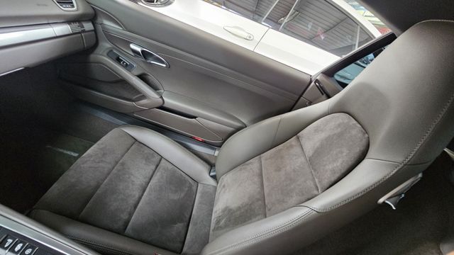 CAYMAN  第11張相片