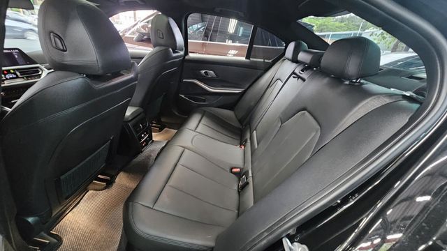3 SERIES SEDAN G20  第7張相片