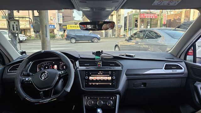 TIGUAN  第8張相片