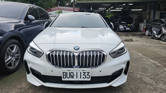 1 SERIES  第1張相片