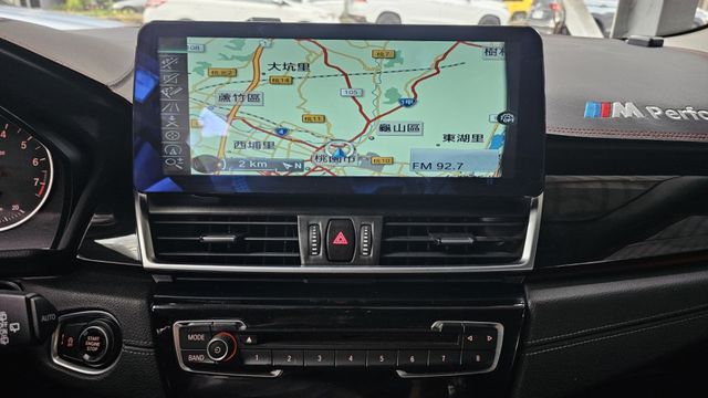 2 SERIES ACTIVE TOURER  第12張相片
