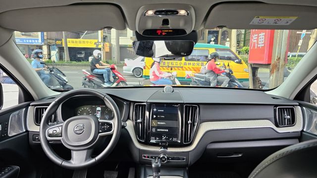 XC60  第8張相片