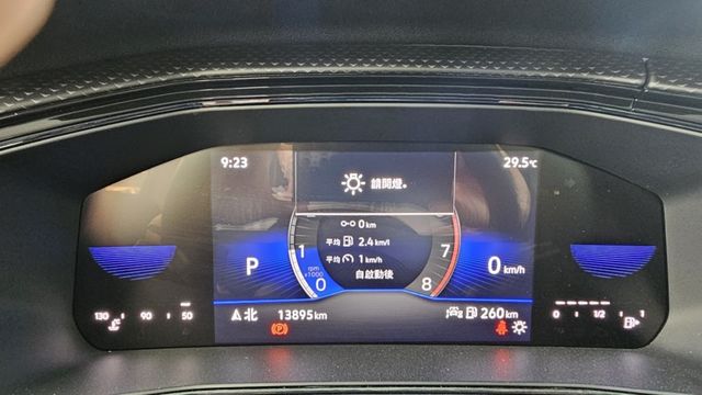新車公司試乘車  第8張相片