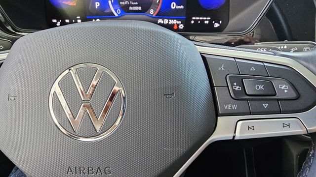 新車公司試乘車  第10張相片