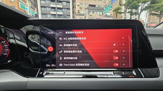 GOLF VIII  第20張相片