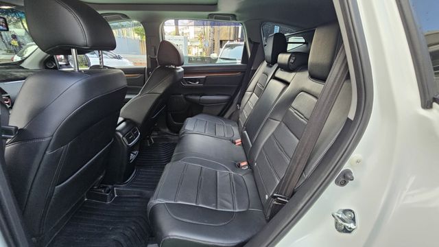 CR-V  第7張相片