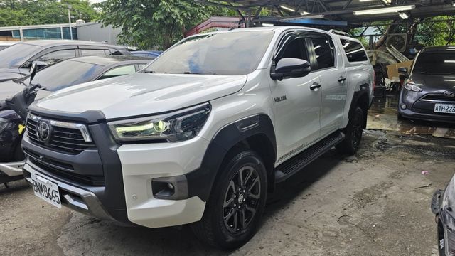 HILUX  第3張相片