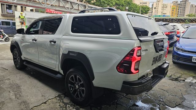 HILUX  第4張相片