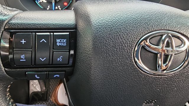HILUX  第13張相片