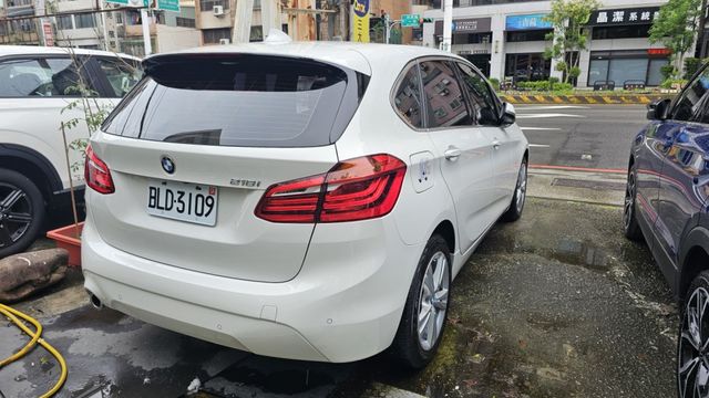 2 SERIES ACTIVE TOURER  第3張相片