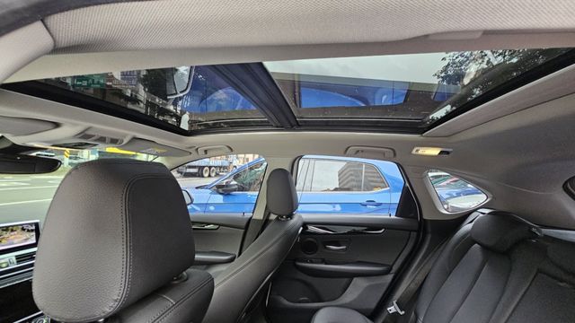 2 SERIES ACTIVE TOURER  第7張相片