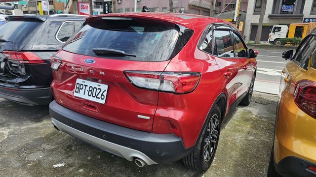 KUGA  第4張相片